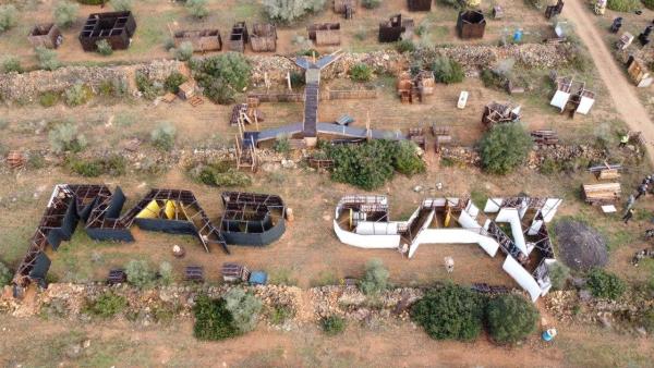 Campo de airsoft Mad Cat Airsoft Camp em Montferri, Tarragona