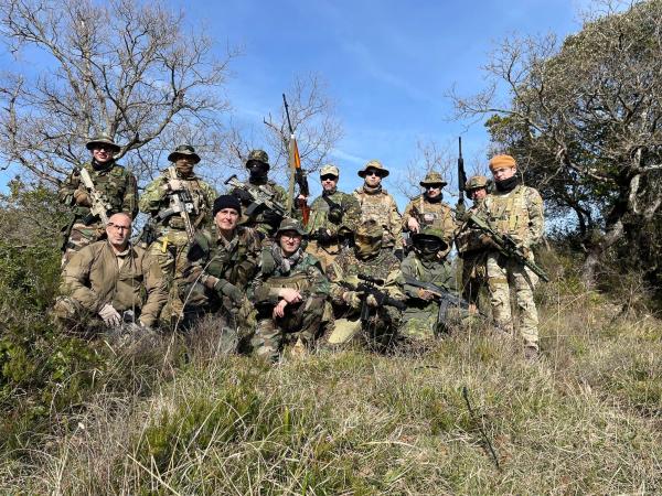 Campo de airsoft campo sociacion airsoft bizkaia em Balmaseda, Bizkaia