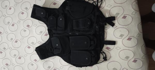 chaleco cordura y rodilleras 