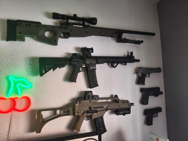 LOTE COMPLETO AIRSOFT - DE EXPOSICIÓN (NUNCA USADO EN PARTIDAS)
