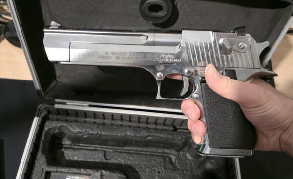 Tokyo Marui Desert Eagle .50AE Chrome Stainless Hard Kick